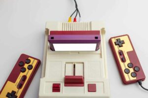 5 Consolas Portátiles Retro Más Valiosas en 2025